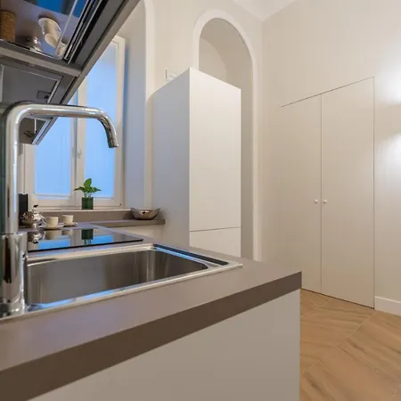 Apartment Palazzo Massa Naples